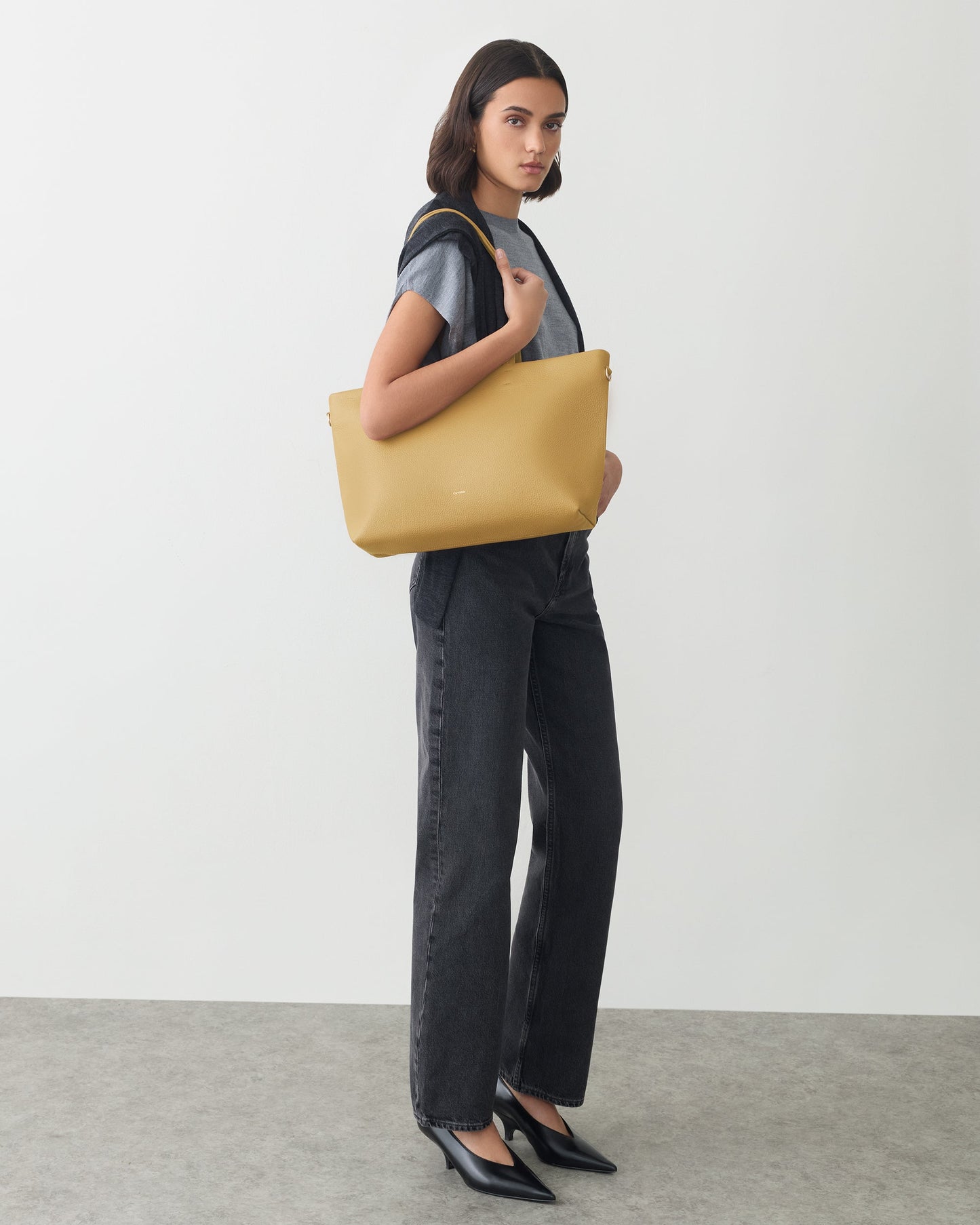 Small Easy Zipper Tote