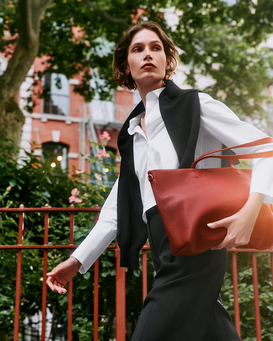 Small Easy Zipper Tote