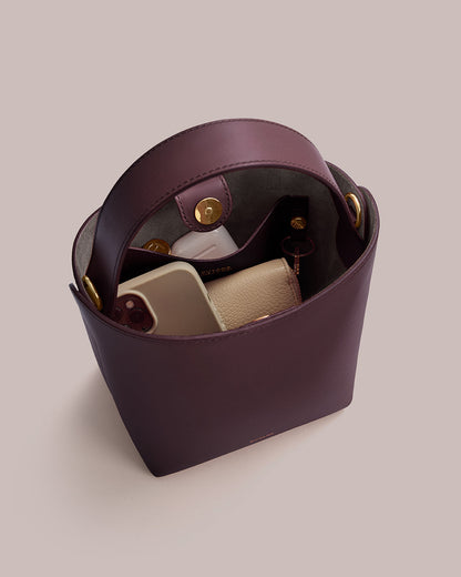 Mini Linea Bucket Bag