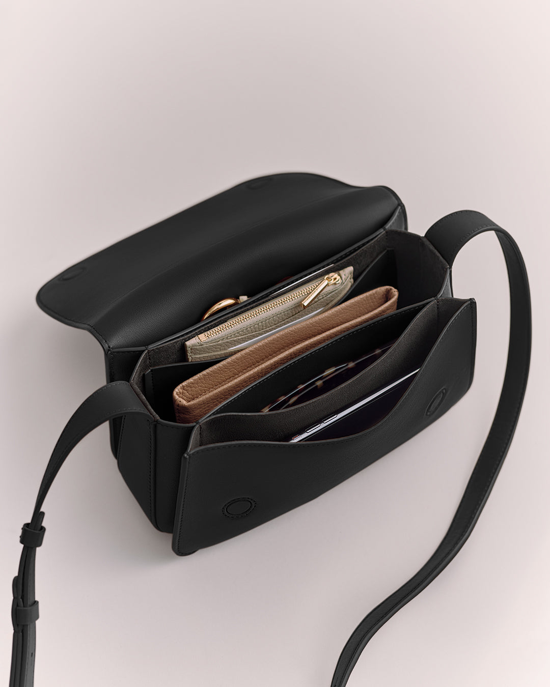 Concertina Shoulder Bag (Smooth)